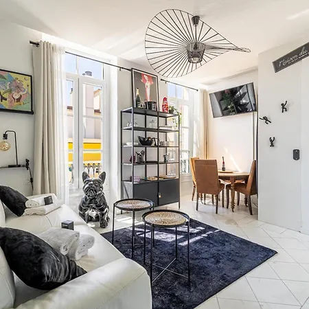 דירה Private - Small For Two At 5 Minutes From Croisette קאן