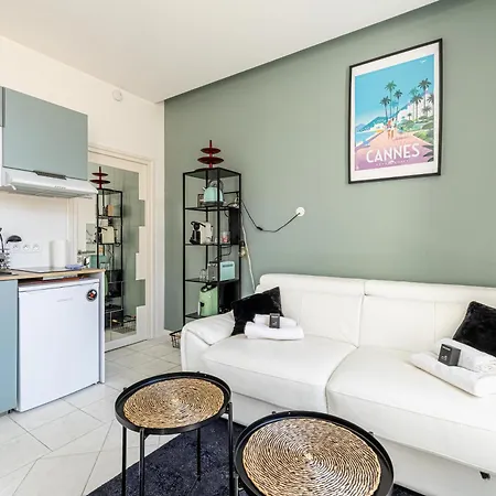 Appartement Private - Small For Two At 5 Minutes From Croisette Cannes