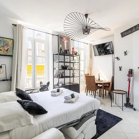 Private - Small For Two At 5 Minutes From Croisette * Cannes